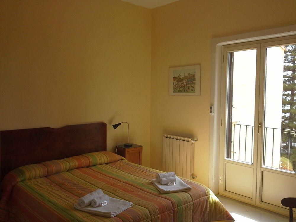 Alloggio Della Posta Vecchia อากริเจนโต ภายนอก รูปภาพ